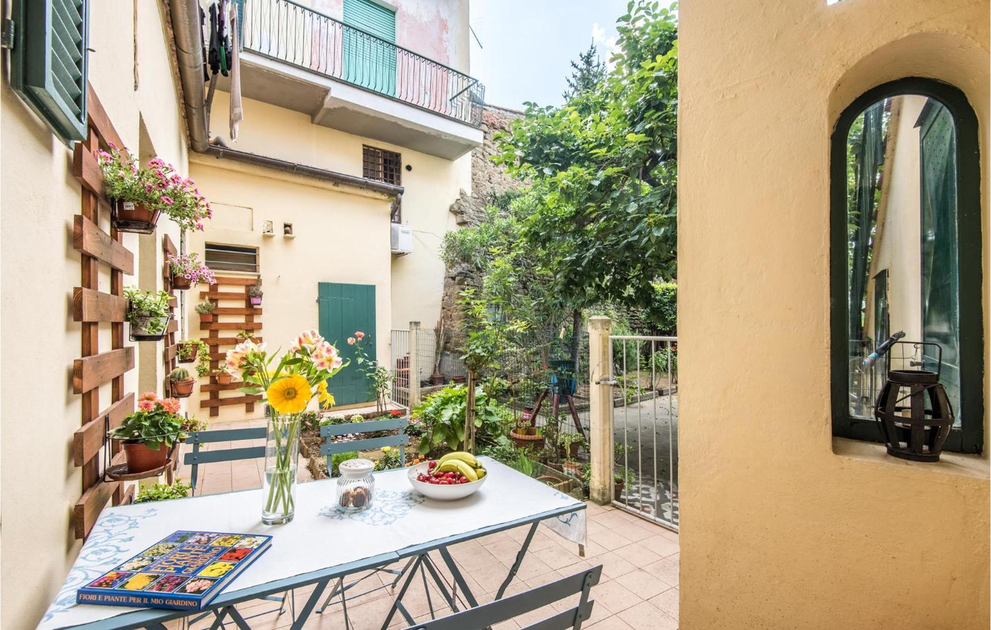 Nice Apartment In Monte San Savino With Kitchen Екстер'єр фото